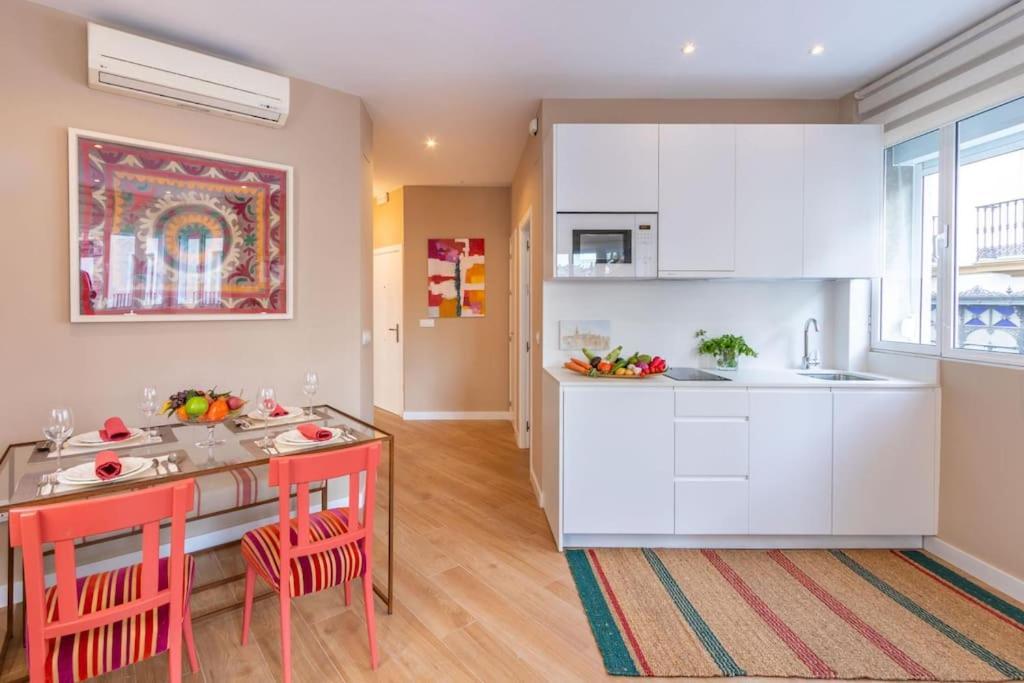 Plaza Nueva Deluxe Suite By Valcambre Seville Ngoại thất bức ảnh