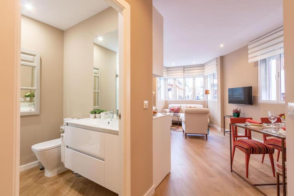 Plaza Nueva Deluxe Suite By Valcambre Seville Ngoại thất bức ảnh
